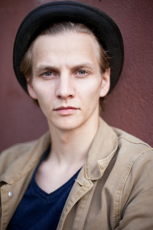 Joseph Bundschuh as Ferdinand