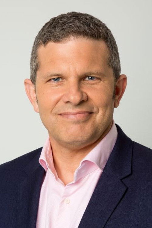 Nicolas Chevrier as Self - Psychologist