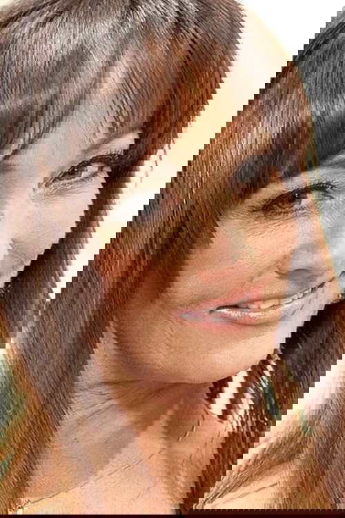 Michelle Lay as Kirsten