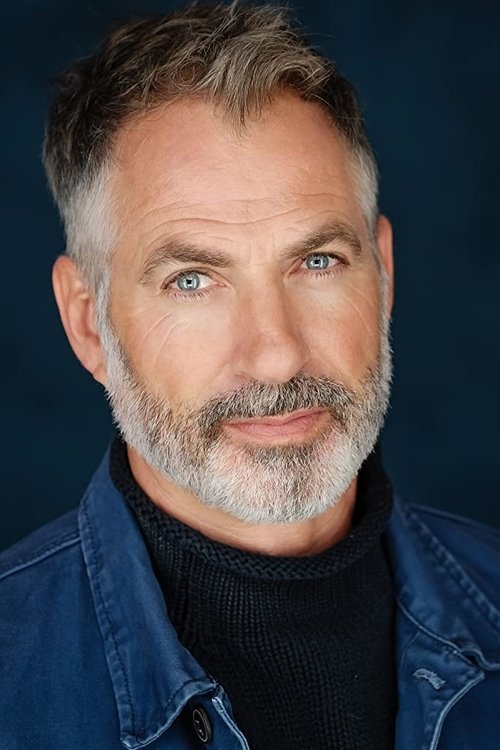 Harry Van Gorkum as Richard