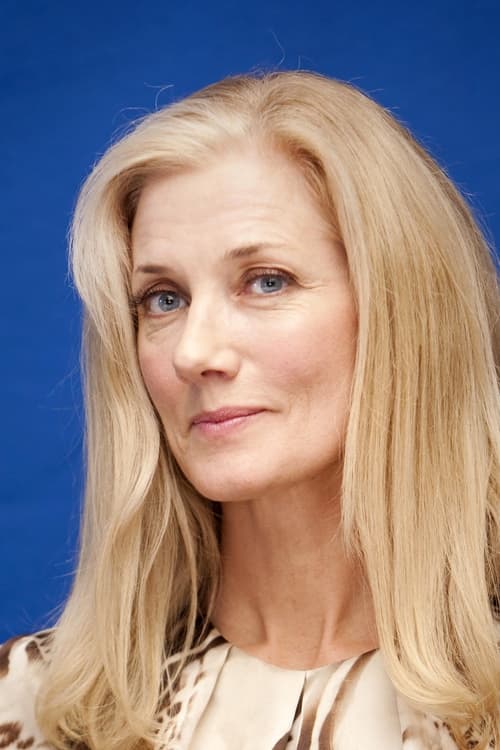 Joely Richardson as Woman at 30