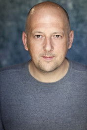 Craig Buckingham as Morten