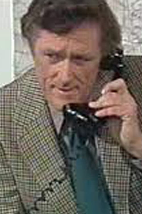 Peter Gwynne as Bill McMaster