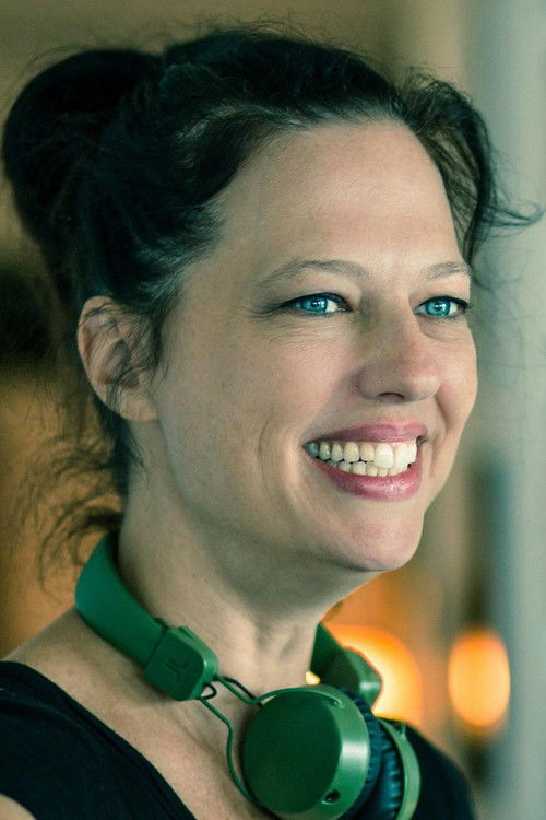 Sophie Lambert as Narrator