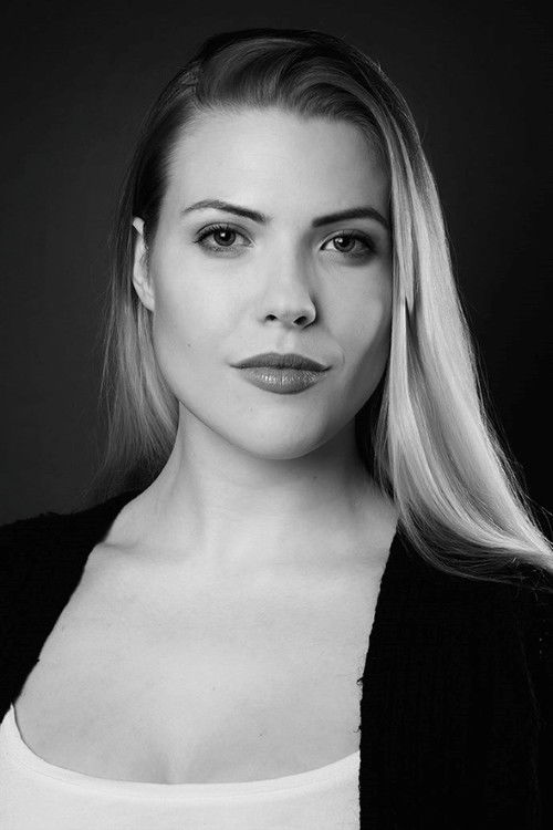 Marianne Lindbeck as Susanne