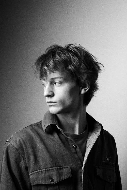 Ripley Howarth as Sam Morgan