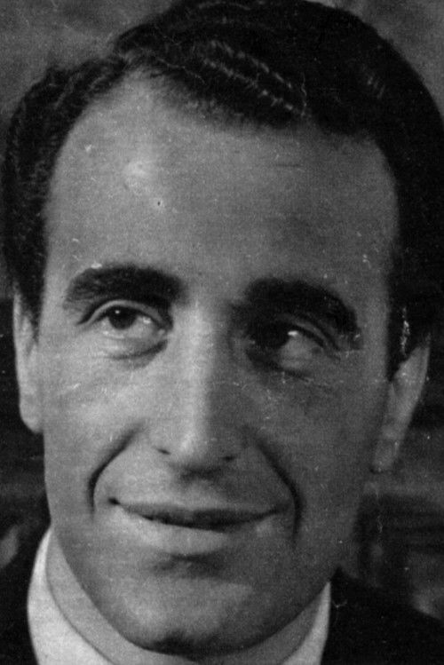 Umberto Alivernini as Umberto (uncredited)