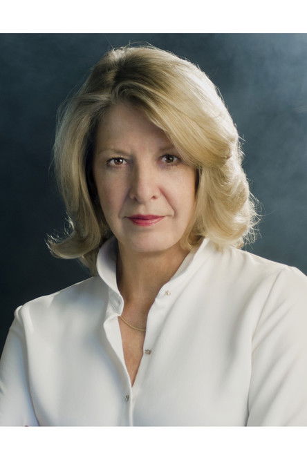 Kirstie Pooley as Helen