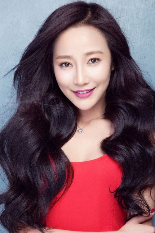 Wang Mengting as Chanel