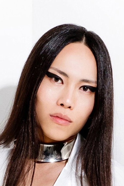 Le Fil as Lori's Flatmate #2