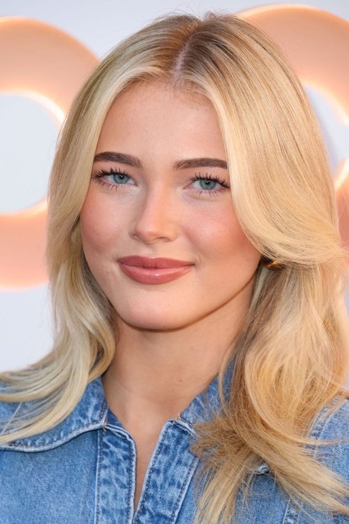 Rylee Arnold as Herself