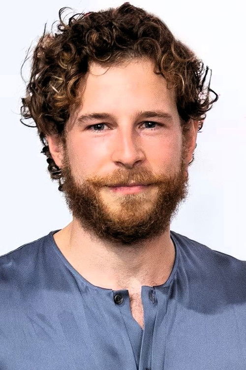 Álvaro Cervantes as Dr. Berasategui