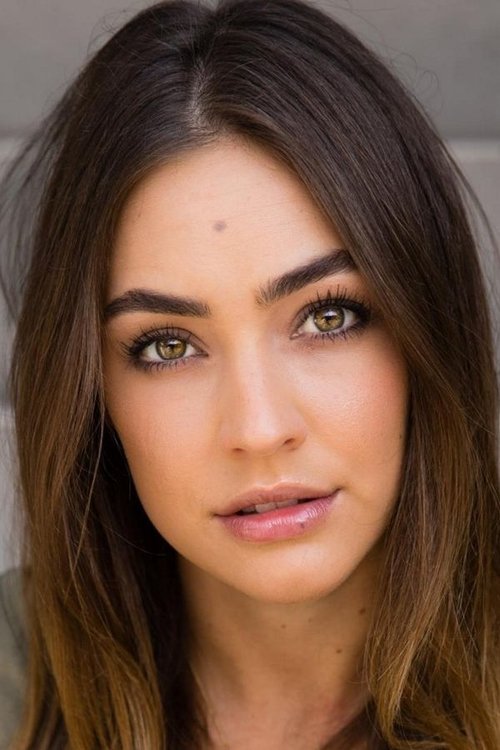 Monique Schröder as Nele