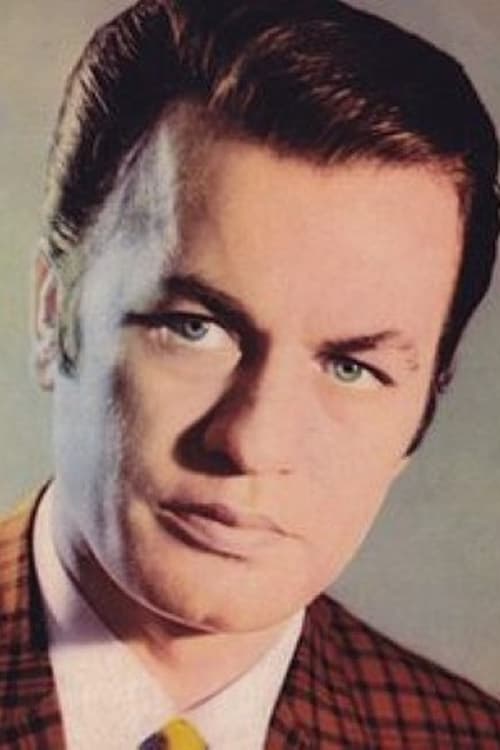 Abdollah Butimar as Ramin Raouf / The Priest