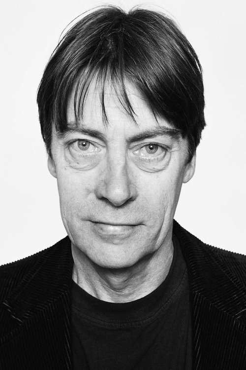 Bo Christer Hjelte as Kypare II (voice)