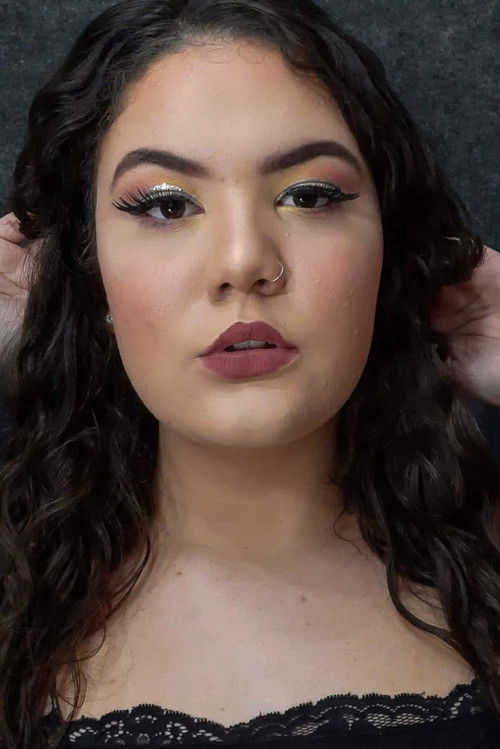 Maria Fernanda Silva as Isaura jovem