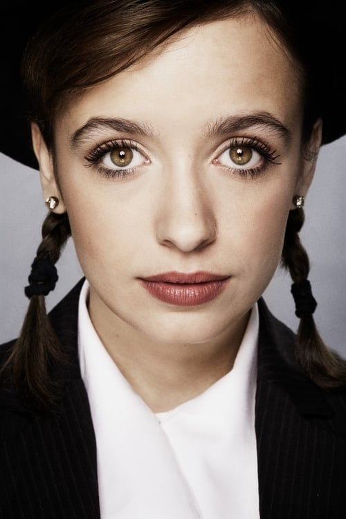 Nellie Thalbach as Jenny