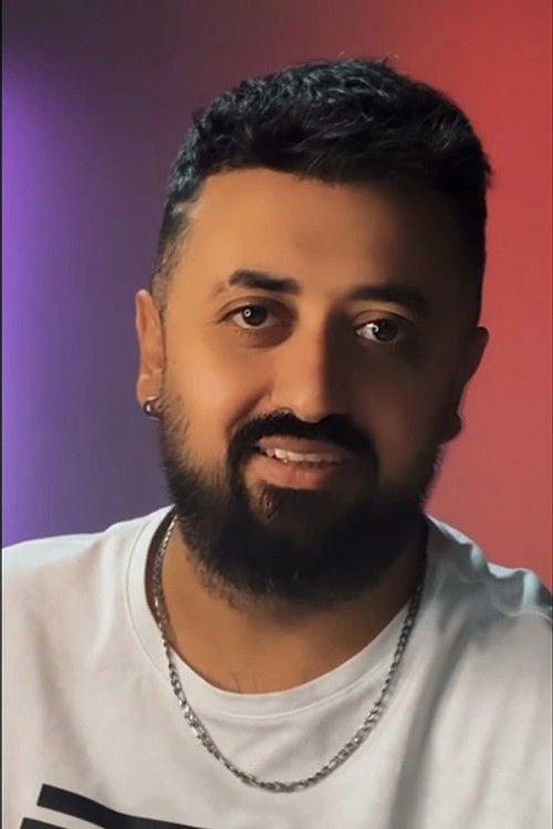 Temmuz Karikutal as Yadigar Kutlu