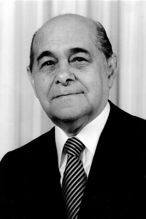 Tancredo Neves as Self (archive footage)