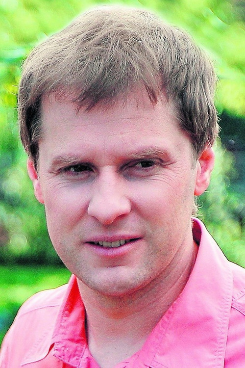 Krzysztof Respondek as Łukasz Strzelecki