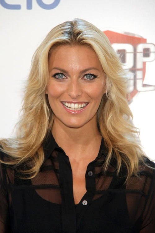 Federica Fontana as Blondie