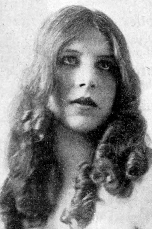 Valda Valkyrien as Diana - Goddess of the Moon