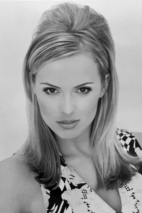 Carrie Westcott as Sofia