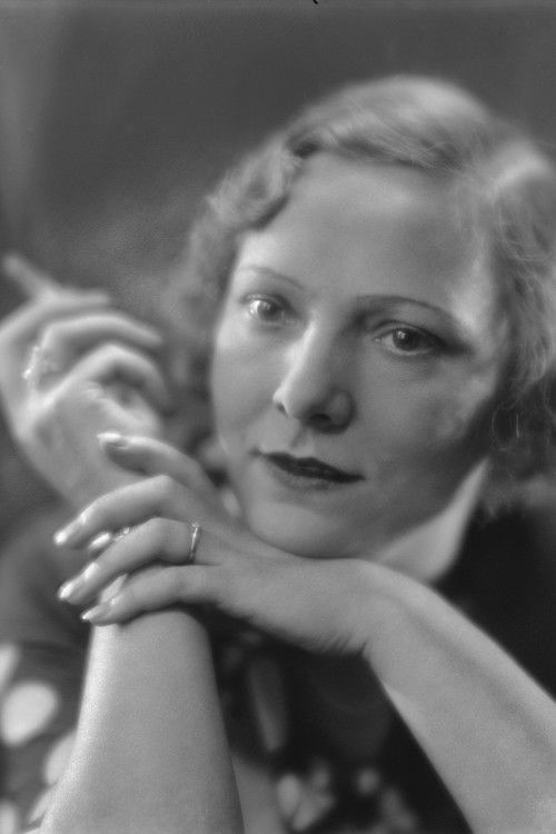 Annie Verhulst as Ant van der Spil