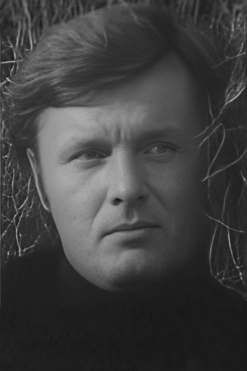 Dmitriy Mazuro as Oleg's Father