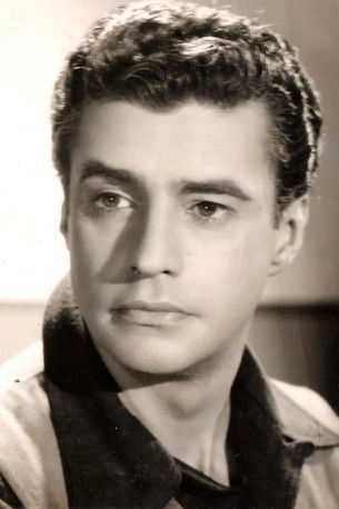 Alberto Ruschel as Teodoro