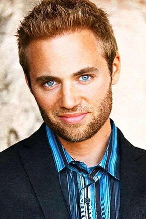 Emerson Smith as Heath