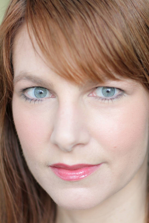 Kelsey O'Brien as The Diva