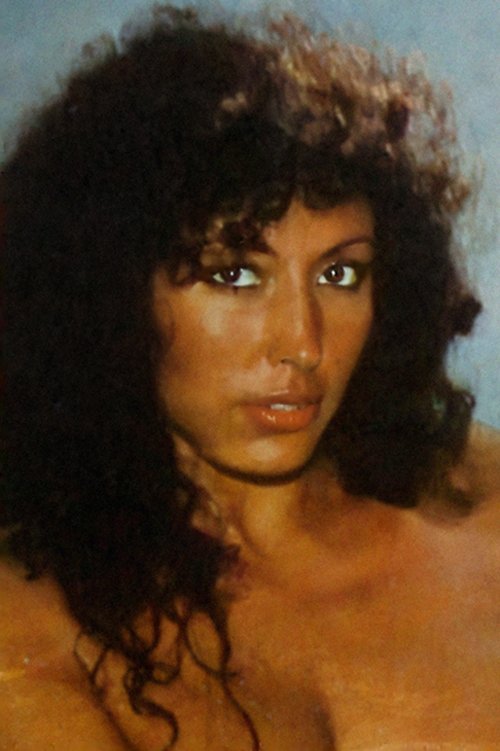 Melissa Chimenti as Cameriera (non accreditata)