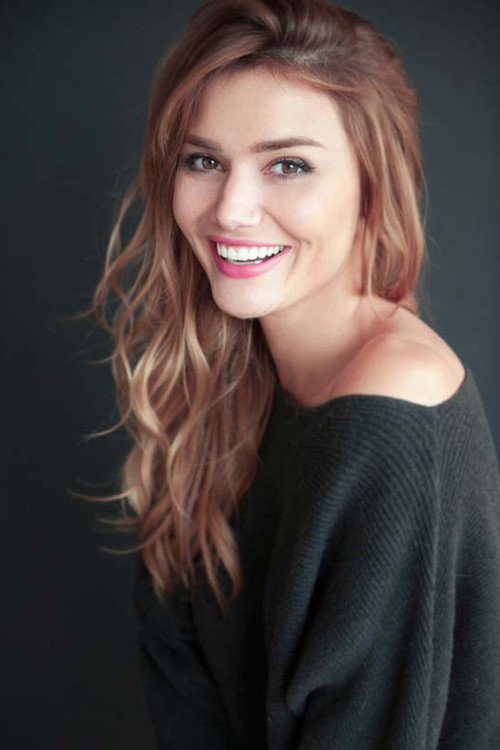 Nadège Dabrowski as 