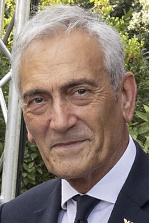 Gabriele Gravina as Self