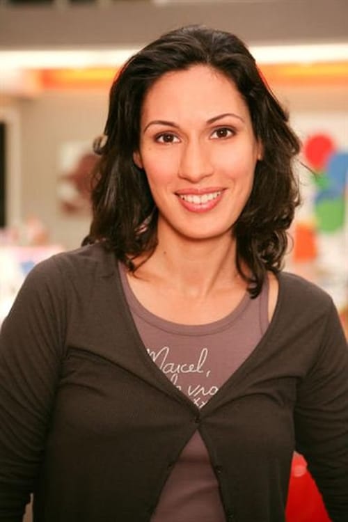 Hyam Zaytoun as Freddy the Lawyer