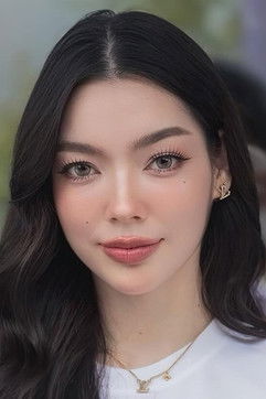 Suchita Oxman as Greece - Athena Ngyi