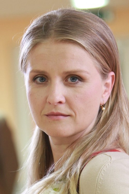 Ela Lehotská as Eliška