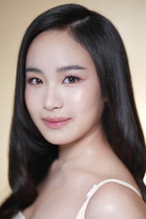 Caprice Cayetano as Jessica