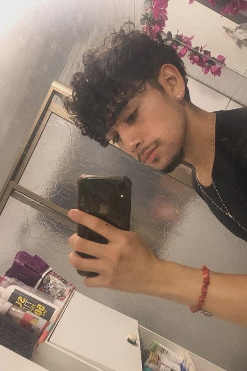 Martín Berrios as Martín