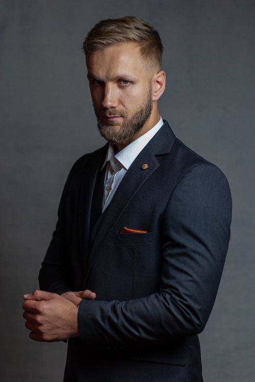 Shadee Rönnbäck as Christian Gangmember #1