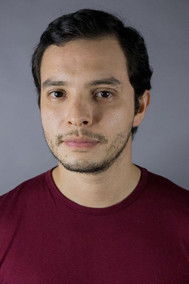 Irving Aranda as Raúl