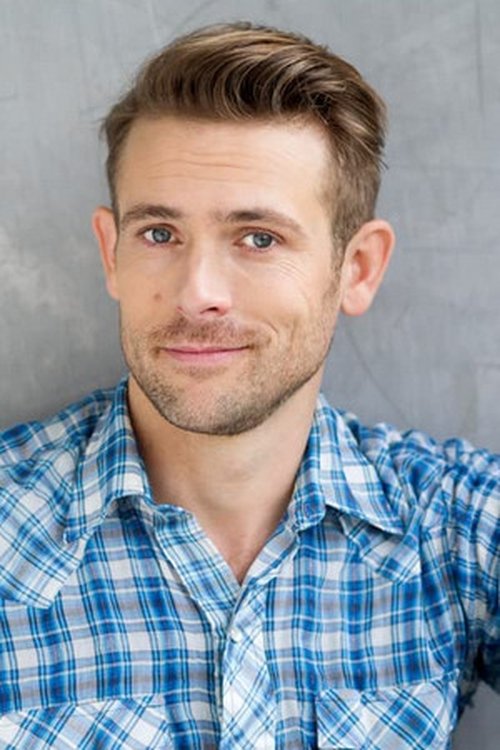 Jeff Gladstone as Ray