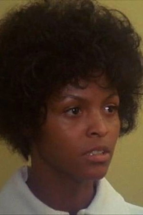 Joyce Williams as Lola