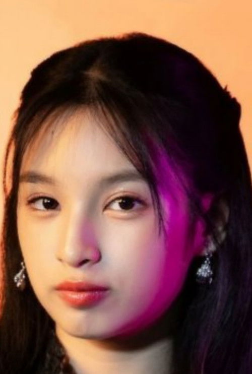 Kalnyarat Panphiphat as Tawan