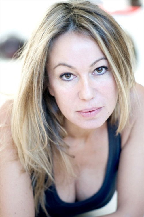 Emmanuelle Hauck as Mère Lisandro