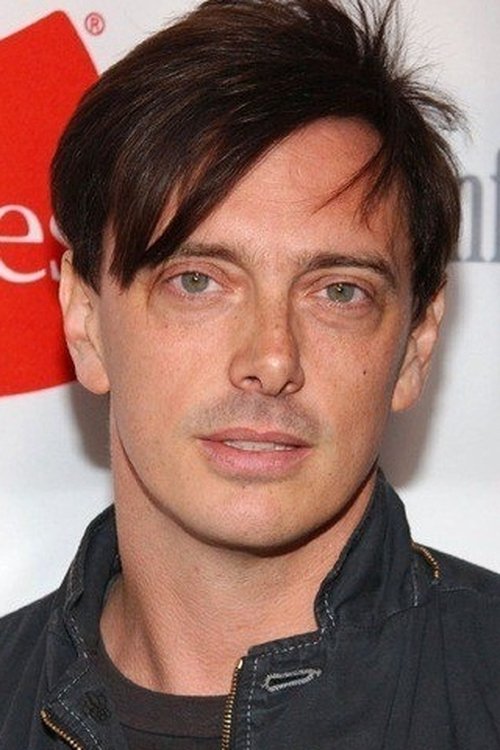 Donovan Leitch as Del