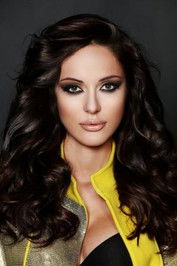 Violetta Getmanskaya as Katya