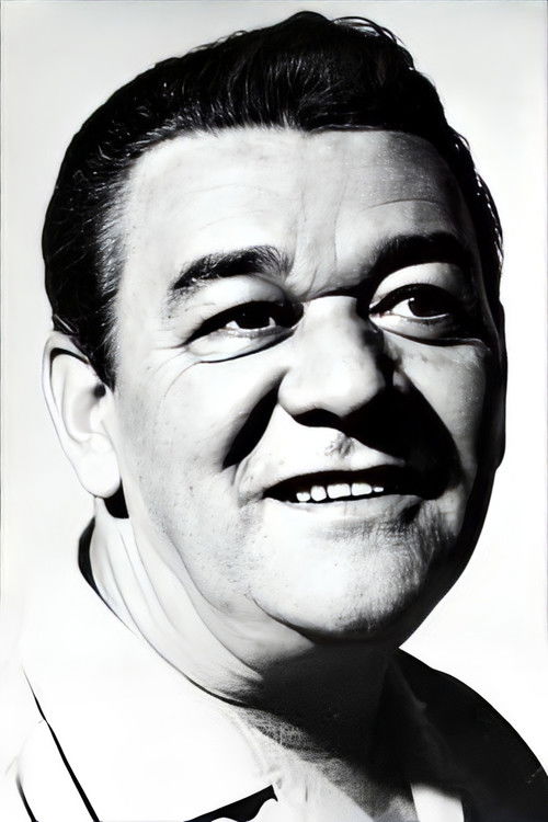 João Monteiro as Host do Podcast