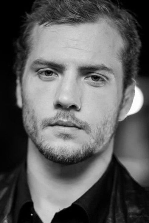 Chris Bridgewater as Joey